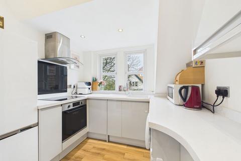 2 bedroom flat for sale, Sandgate Road, Folkestone CT20