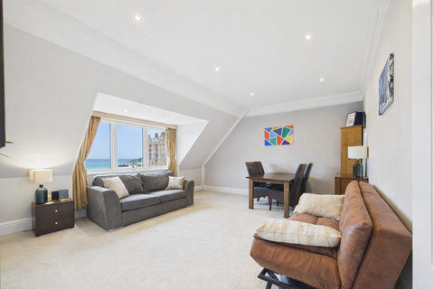 2 bedroom flat for sale, Sandgate Road, Folkestone CT20
