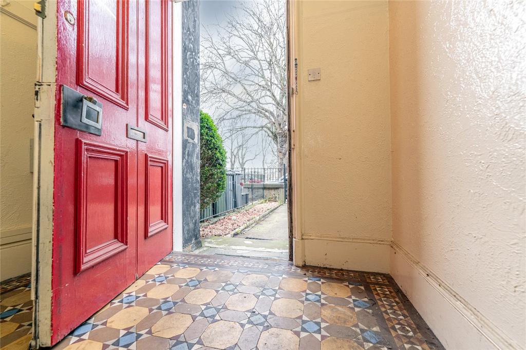 Ent Vestibule