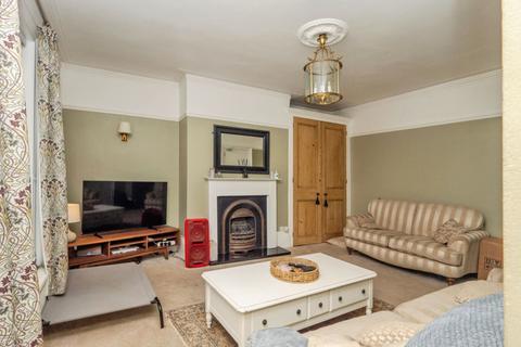 2 bedroom apartment for sale, Lansdowne Square, Weymouth, DT4