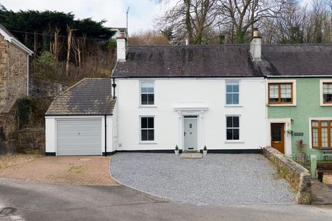 3 bedroom end of terrace house for sale, St Brides Hill, Saundersfoot, SA69