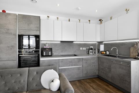 3 bedroom flat for sale, 8 Drydock Square, Barking, IG11
