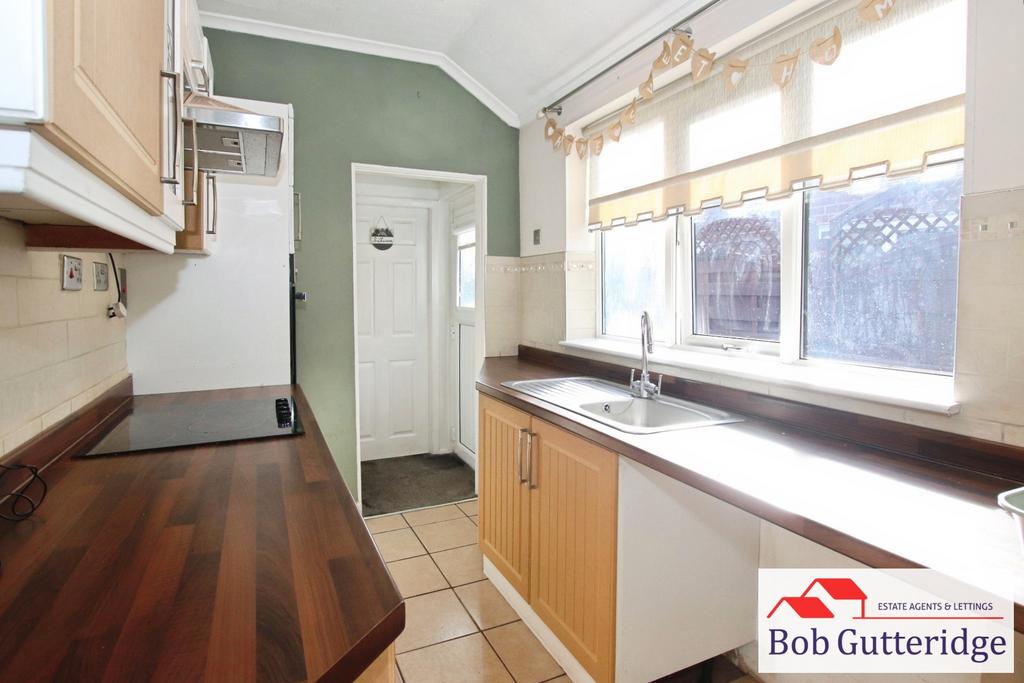 Fitted kitchen