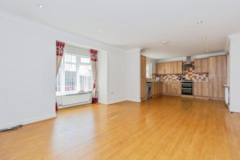 undefined, Newport road, Denton, M34