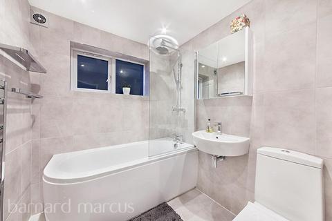 undefined, Caroline Close, Muswell Hill