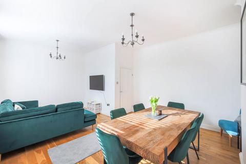3 bedroom apartment for sale, Salters Road, Gosforth, Newcastle Upon Tyne