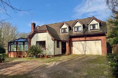 4 bedroom detached house for sale, Villiers Avenue, Newton Abbot