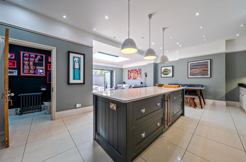 Kitchen dining and
