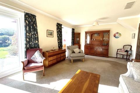 3 bedroom house for sale, Forge Drive, Farnham Common