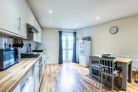 undefined, Avonmouth, Bristol BS11