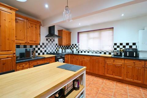 undefined, Lichfield Road, Shelfield