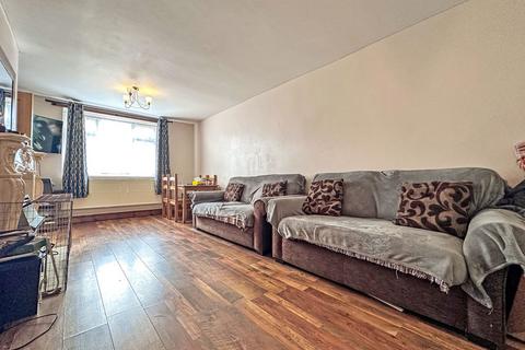 undefined, Jays Avenue, TIPTON, DY4 8UZ