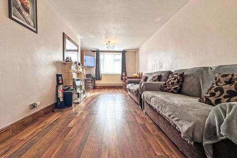 undefined, Jays Avenue, TIPTON, DY4 8UZ
