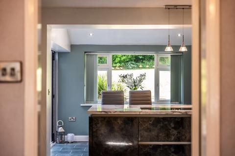 5 bedroom detached house for sale, Brooks Road, Sutton Coldfield, B72 1HP