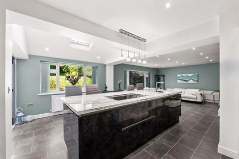 5 bedroom detached house for sale, Brooks Road, Sutton Coldfield, B72 1HP