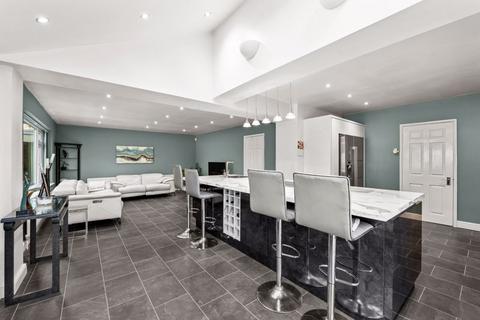 5 bedroom detached house for sale, Brooks Road, Sutton Coldfield, B72 1HP