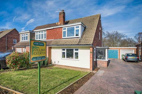 3 bedroom semi-detached house for sale, Appledore Crescent, Sidcup
