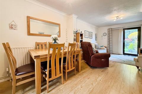 2 bedroom end of terrace house for sale, Wentworth Close, Berkshire RG45