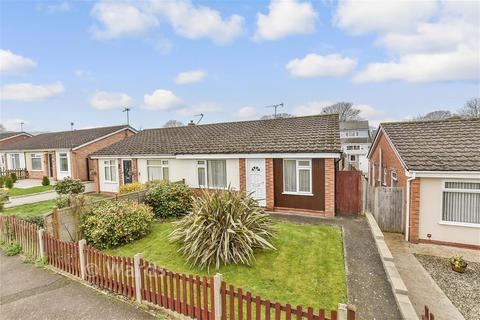 2 bedroom semi-detached bungalow for sale, Mead Green, Chatham ME5