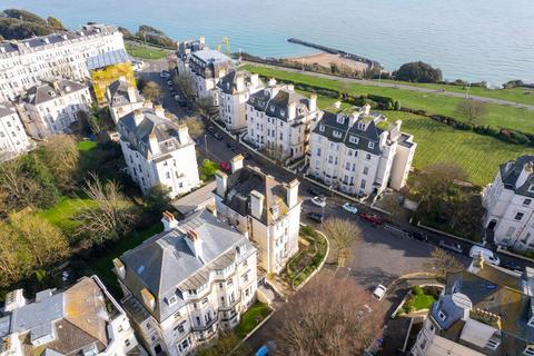 2 bedroom flat for sale, Trinity Crescent, Folkestone CT20