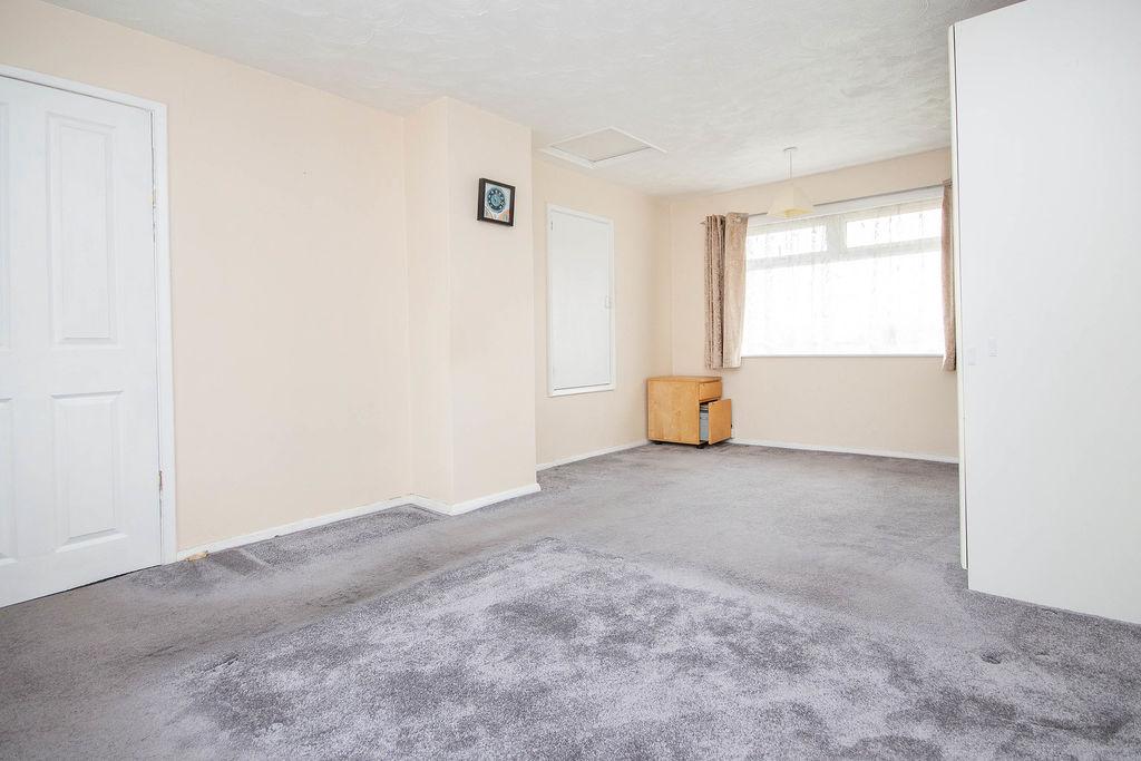 House in Southampton - More