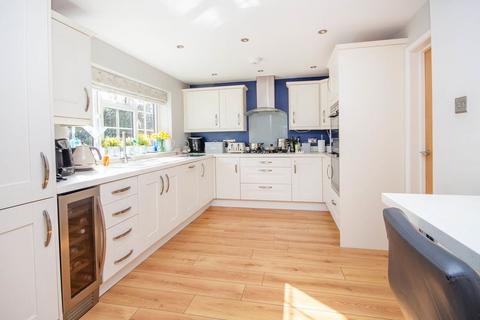 undefined, Kinross Road, Rushington
