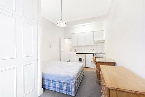 undefined, Trebovir Road, Earls Court, London