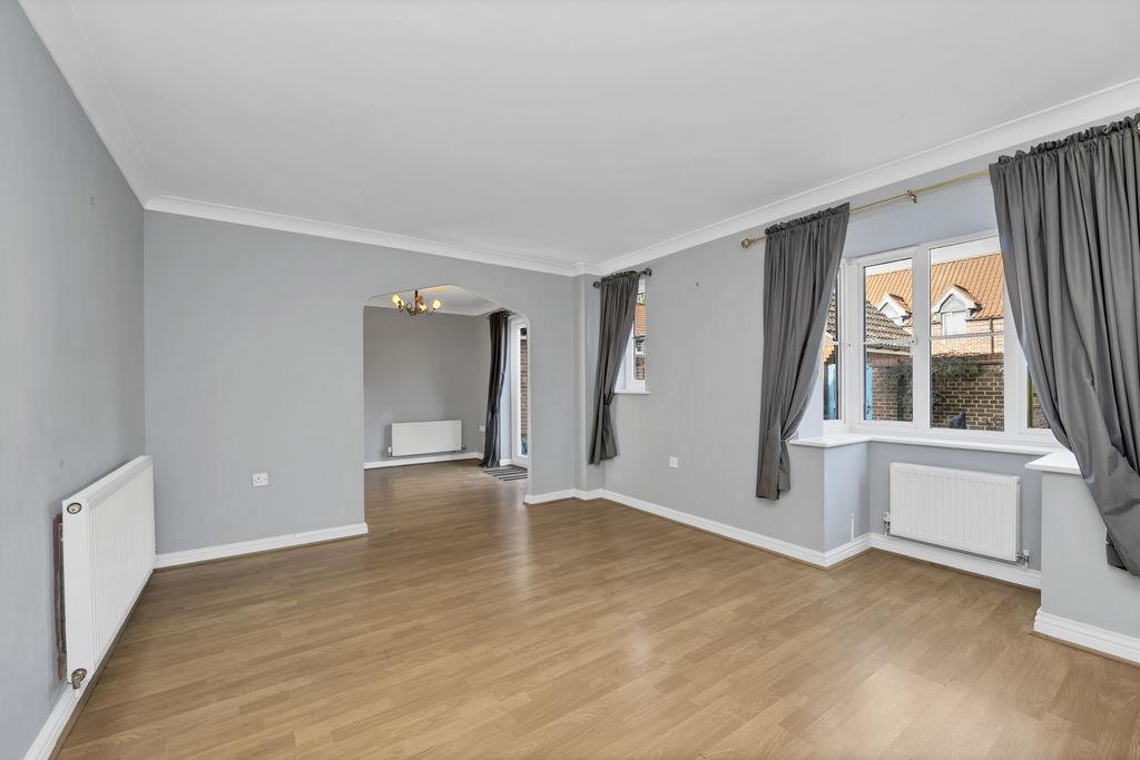 Sitting/Dining Room