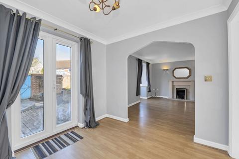 3 bedroom terraced house for sale, Fen Way, Bury St. Edmunds