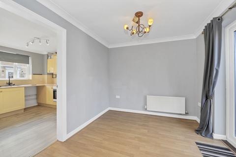 3 bedroom terraced house for sale, Fen Way, Bury St. Edmunds