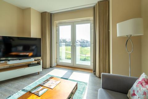 2 bedroom apartment for sale, Greenshank Drive, Chichester