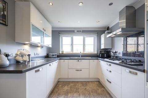 4 bedroom detached house for sale, Godrevy Grove, Tattenhoe, Milton Keynes