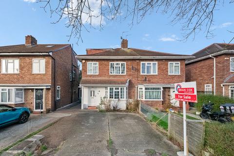 4 bedroom semi-detached house for sale, Kingshill Avenue, Northolt