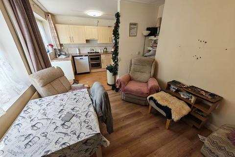 undefined, Court Mead, Northolt