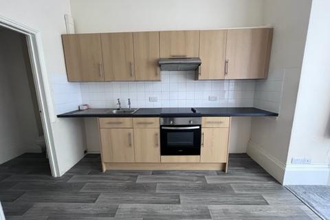 Studio to rent, Trull Road, TAUNTON