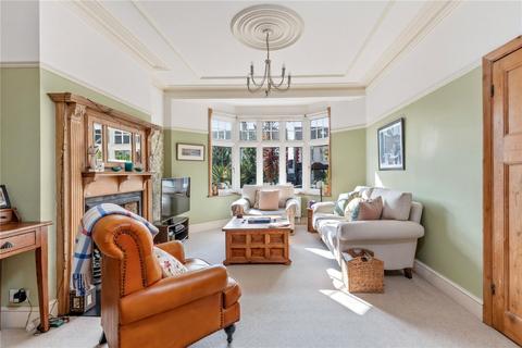 3 bedroom end of terrace house for sale, Hawthorn Avenue, London, N13