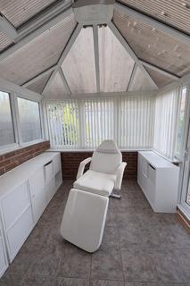 3 bedroom semi-detached house to rent, Durweston Close, Bournemouth