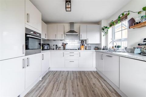 3 bedroom semi-detached house for sale, Ascot Drive, North Gosforth, NE13