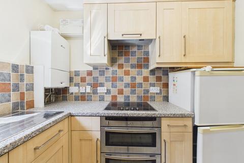 2 bedroom flat for sale, Rushers Close, Pershore, WR10