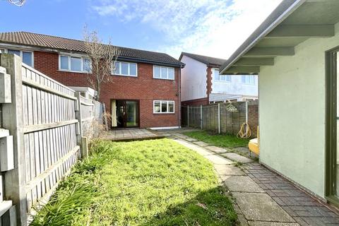 3 bedroom semi-detached house for sale, Hatfield Gardens, Littledown