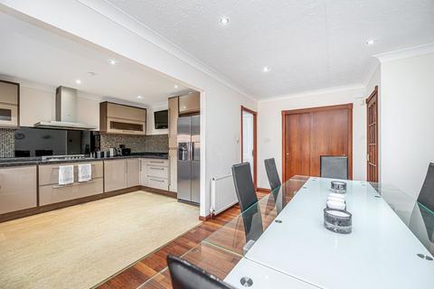 4 bedroom detached bungalow for sale, Newliston Drive, Kirkcaldy