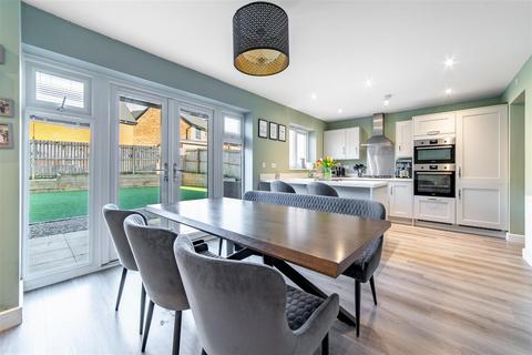 4 bedroom detached house for sale, Falcon Road, Abbey Heights, NE15