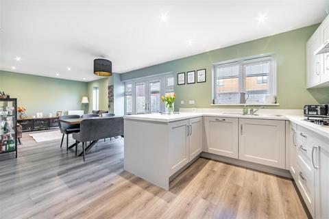 4 bedroom detached house for sale, Falcon Road, Abbey Heights, NE15