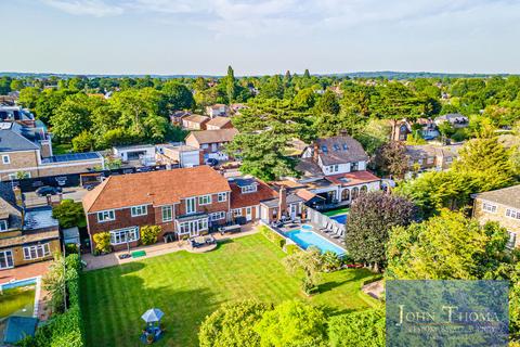 5 bedroom detached house for sale, Herbert Road, Emerson Park RM11