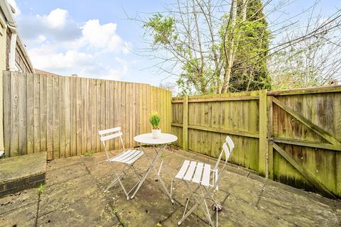 2 bedroom ground floor flat for sale, Green Road, Oxford