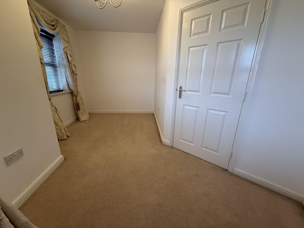 Bedroom 2a