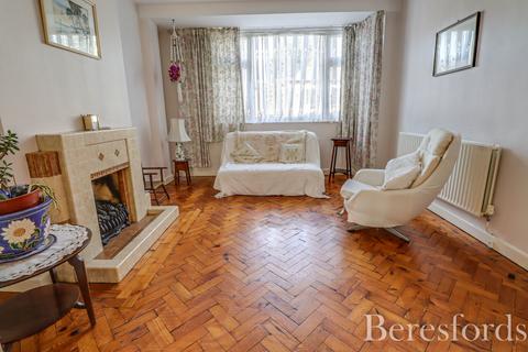 3 bedroom semi-detached house for sale, Crescent Road, Warley, CM14