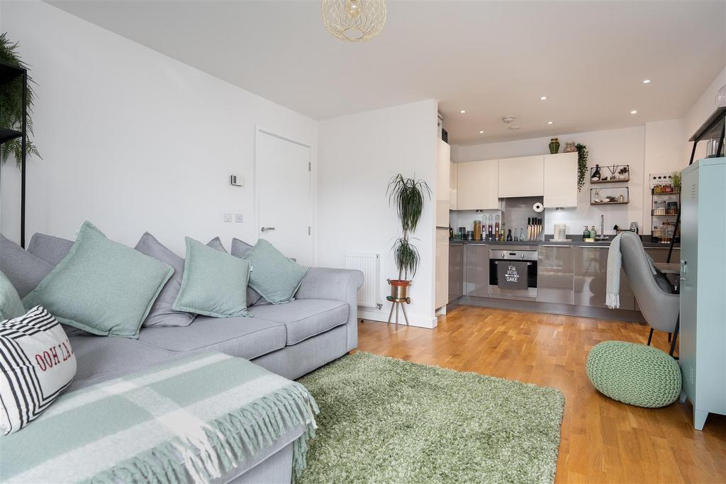 Living Room/Dining R