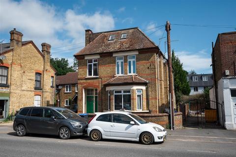 undefined, 32-34 High Street, Iver SL0
