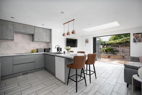 3 bedroom semi-detached house for sale, Oak End Drive, Iver SL0